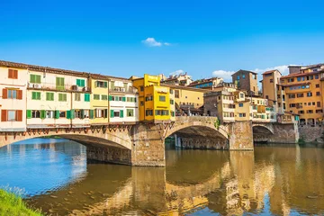 Fototapete Ponte Vecchio Ponte Vecchio mit Fluss Arno in Florenz, Italien