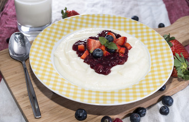 Homemade Semolina Pudding