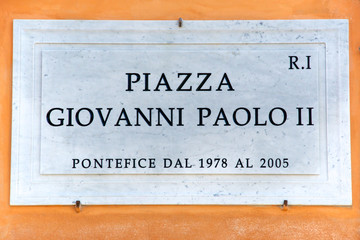 Giovanni Paolo II square plate , Rome Italy - obrazy, fototapety, plakaty