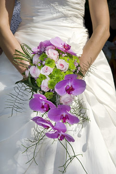 Bride holding beautiful bouquet