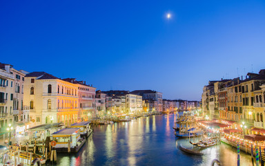 Fototapeta na wymiar VENICE, ITALY - JUNE 30: View from Rialto bridge on June 30, 201