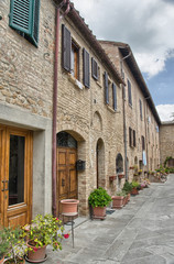 Fototapeta na wymiar Toskania. Piękna zabytkowej architektury i budynki w pobliżu Pienz