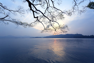 West Lake in Hangzhou, in the evening