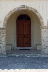 Wejście do cerkwi w mieście Zakynthos, Grecja