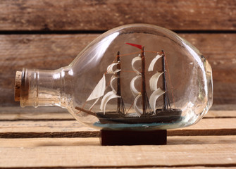 barco en botella