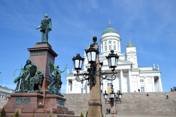 Fototapeta na wymiar Pomnik cara Rosji Aleksandra II, Helsinki