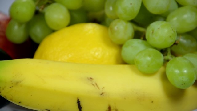 Fr&uuml;chte und Obst