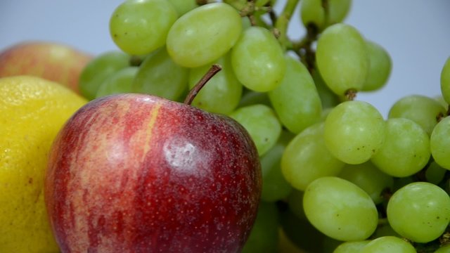 Früchte und Obst