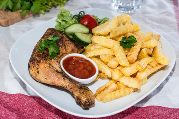 Grilled Chicken Legs with Chips