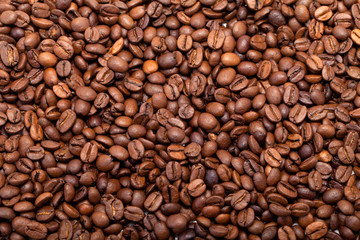 Obraz premium ziarna kawy z bliska na białym tle