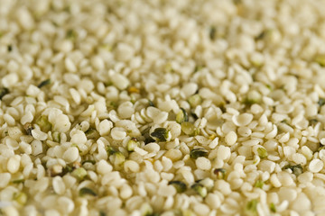 Shelled hemp seeds
