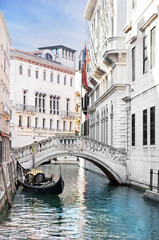 Fototapeta na wymiar Venice kanał z gondoli, Włochy