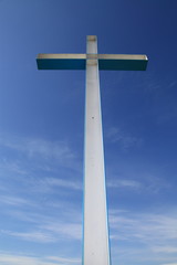 Croce stagliata nel cielo