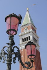 Fototapeta na wymiar dzwonnica św Marka
