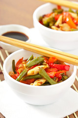 Stir fry chicken with sweet peppers and green beans