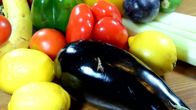 Fr&uuml;chte und Gem&uuml;se