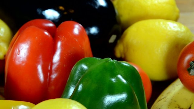 Fr&uuml;chte und Gem&uuml;se