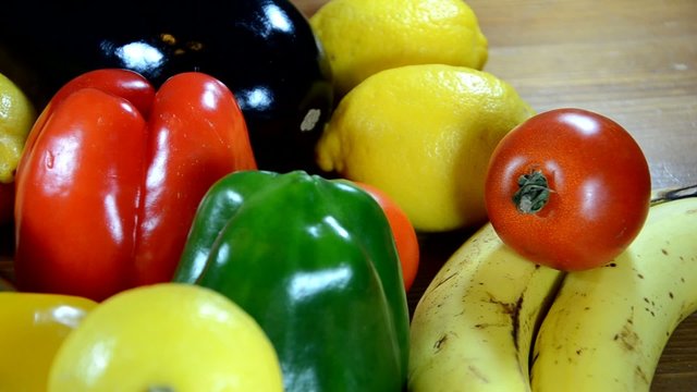 Fr&uuml;chte und Gem&uuml;se