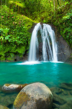 Fototapeta tropical waterfall