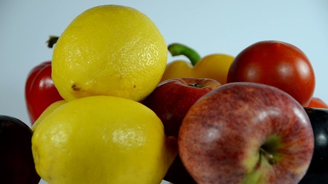 Fr&uuml;chte und Gem&uuml;se