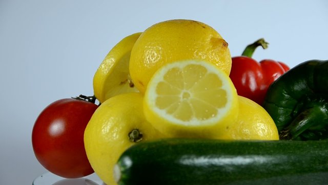 Fr&uuml;chte und Gem&uuml;se