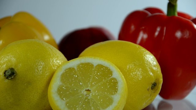 Fr&uuml;chte und Gem&uuml;se