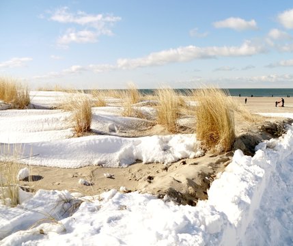 schneebedeckte D&uuml;ne