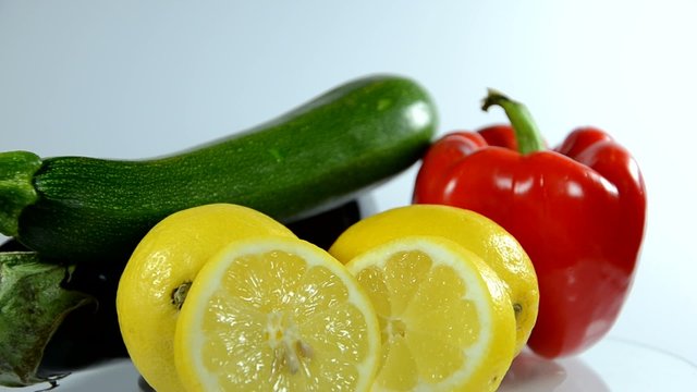 Fr&uuml;chte und Gem&uuml;se