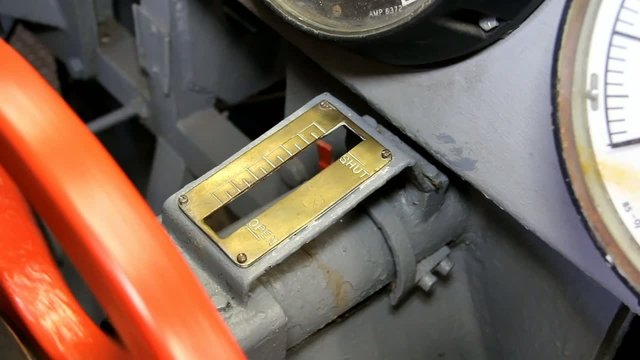 Brass Metal Position Indicator Moving