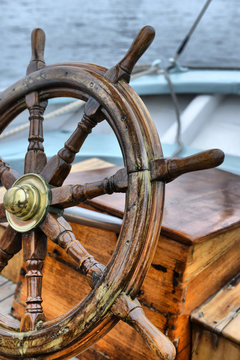 Fototapeta steering wheel sailboat