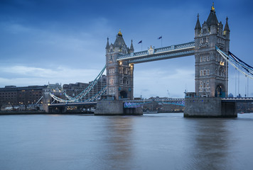 Fototapeta na wymiar Tower Bridge in London during blue hour
