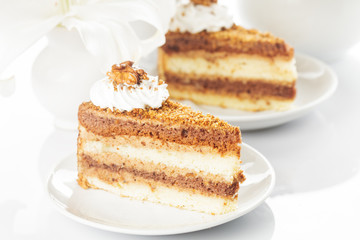 Walnut cake