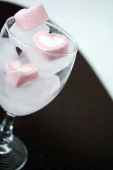 Fototapeta na wymiar glass of frozen marshmallow