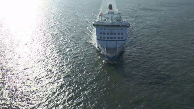 ferry en mer