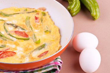 omlette with tomato and pepper