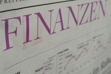 Finanzen Überschrift in der Zeitung