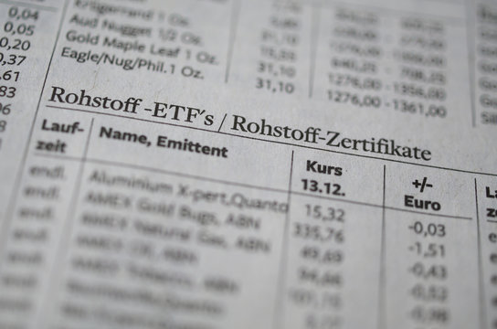 Liste Rohstoff ETF's Zertifikate Zeitung Nahaufnahme