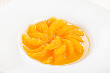 orange dessert