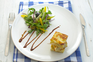 Spanish omelette with salad
