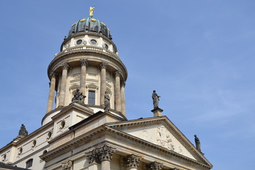 Fototapeta na wymiar Franzoesischer Katedra w Berlinie