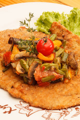 Schnitzel with vegetables