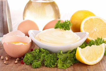 mayonnaise and ingredients