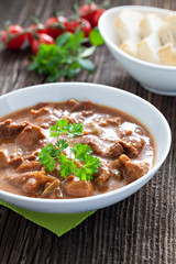frischer Gulasch