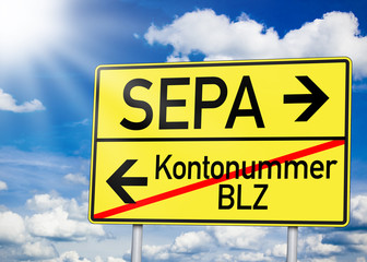 Wegweiser in Gelb mit SEPA und Kontonummer und BLZ