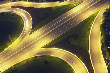 The trajectory of the road intersection at night