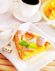 pie with peach