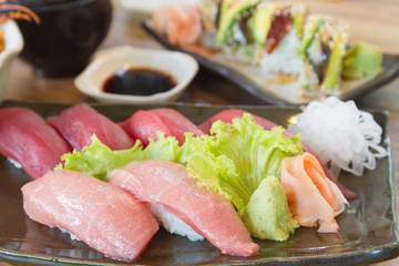 sushi,japanese food