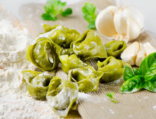 Spinach tortellini - Italian stuffed pasta