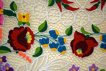 Hungarian "Kalocsa" embroidery