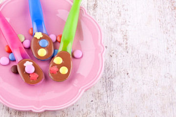 spoons of chocolate for kids